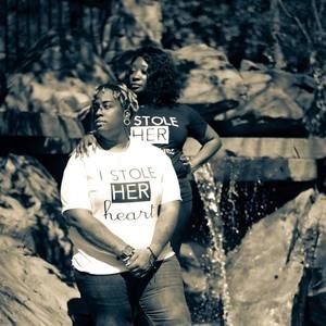 Meet your Posher, Kendra